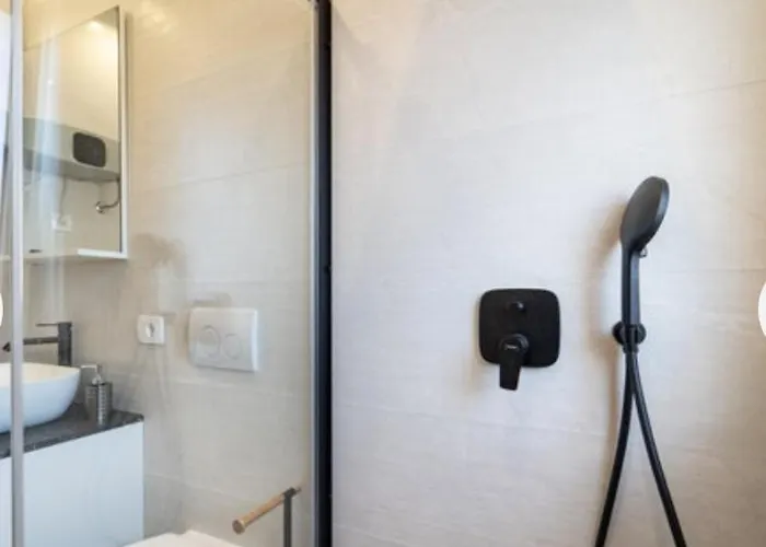 Frle 2 Apartment Zadar